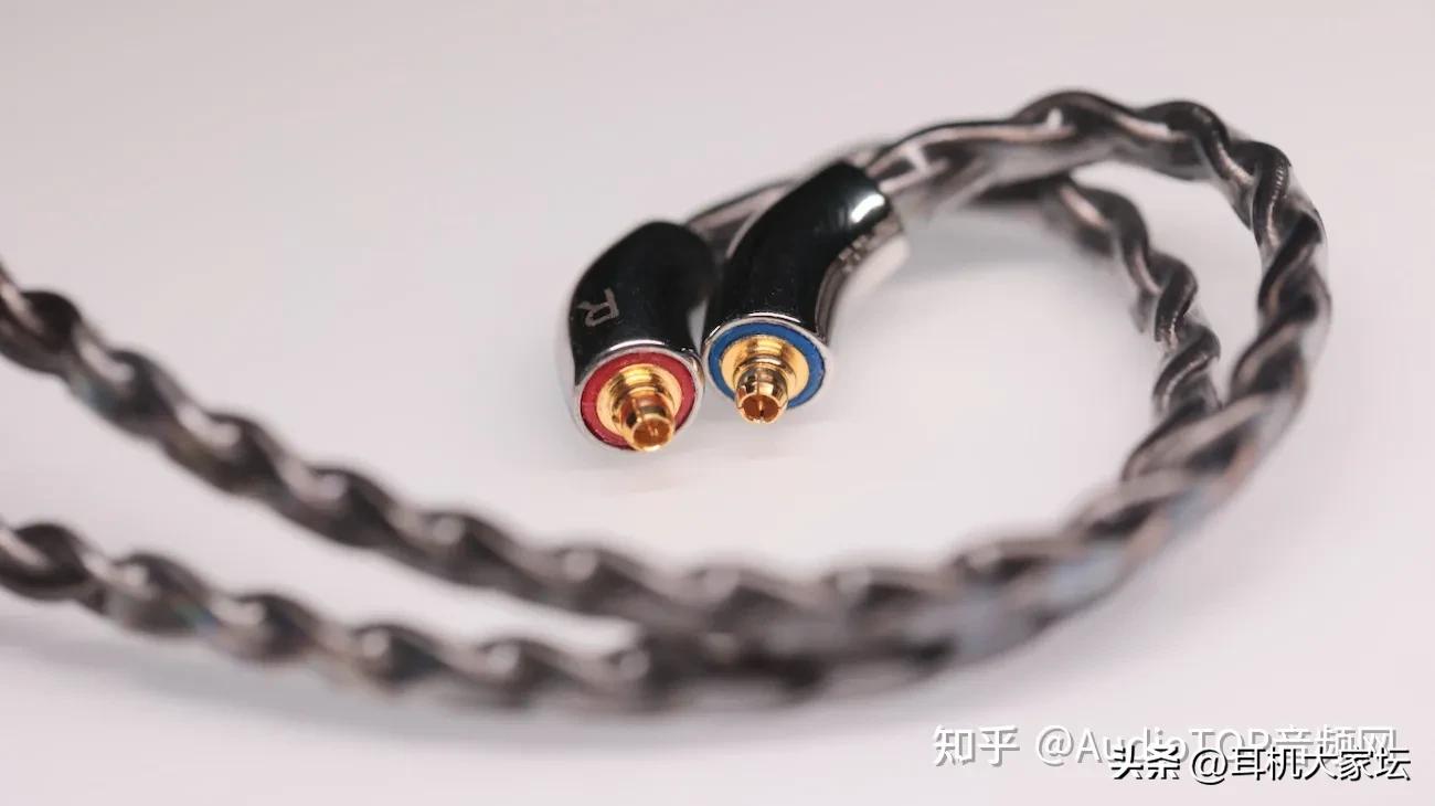 飞傲fh15圈铁混合耳机,飞傲fx15耳机