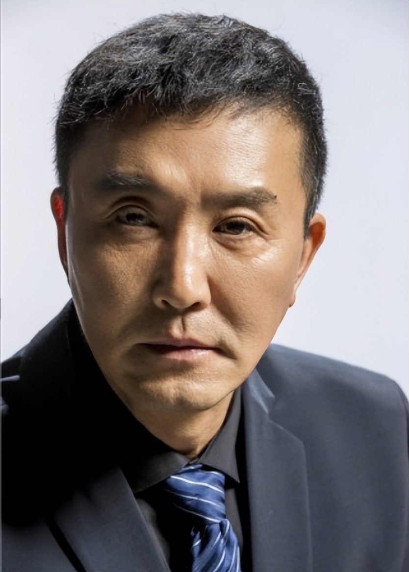 2022年国剧十大老戏骨，给他们排个名，刘威第10，马少骅第2