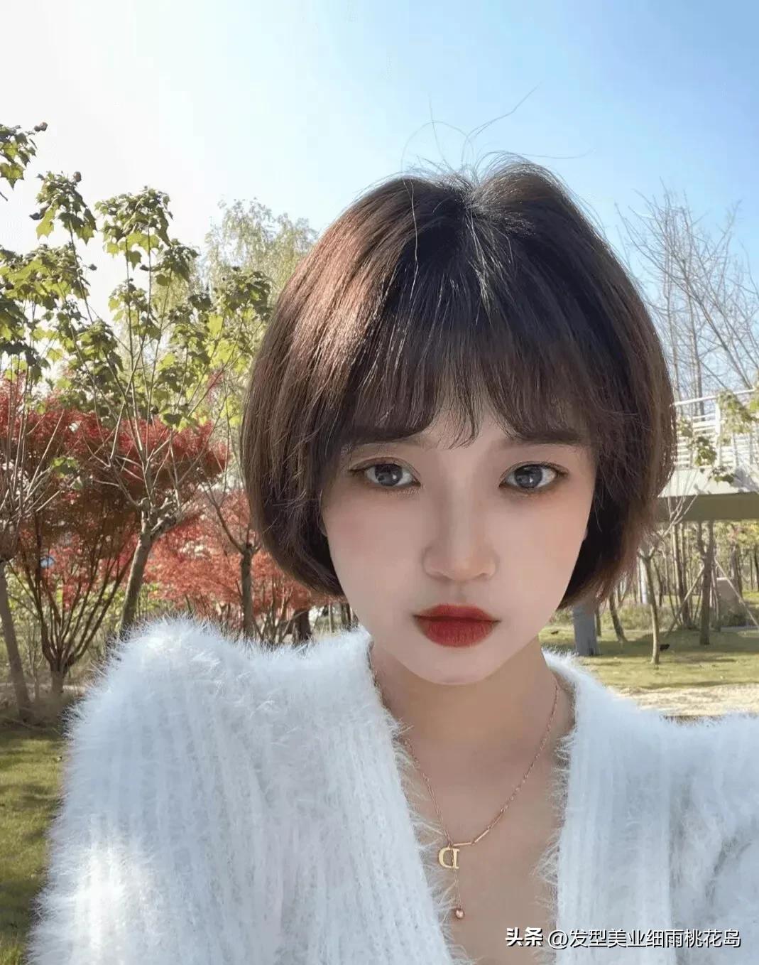 甜酷法式港风短发,甜而不腻短发造型