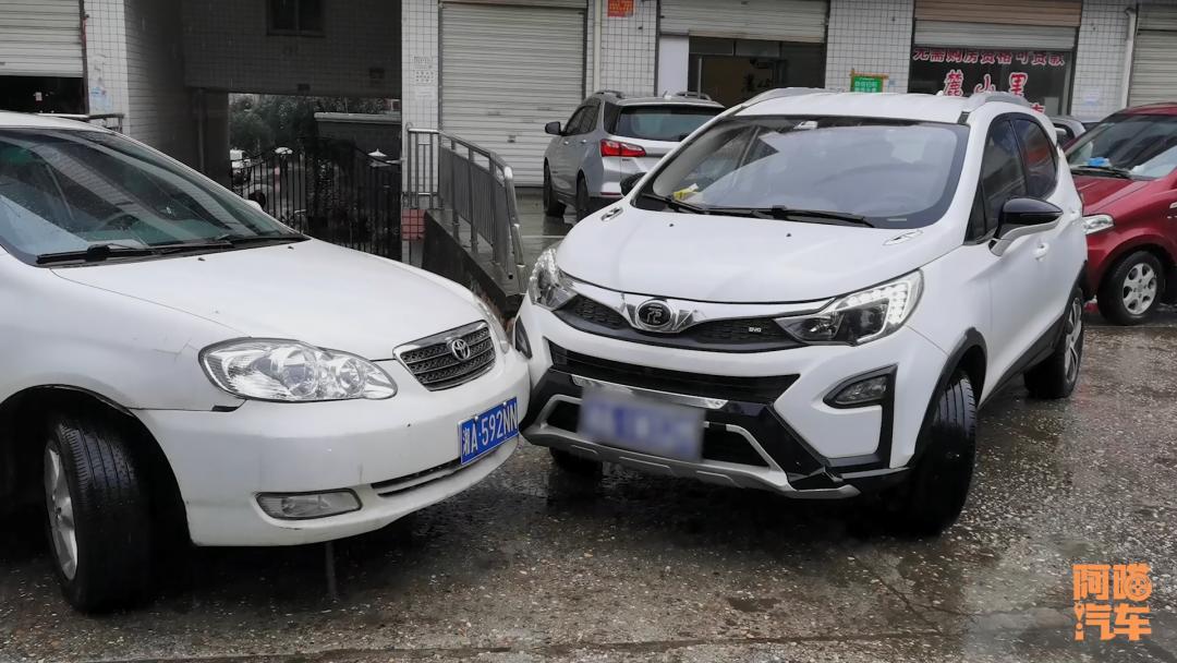 发生交通事故对方全责怎么报保险,发生交通事故对方全责报保险流程