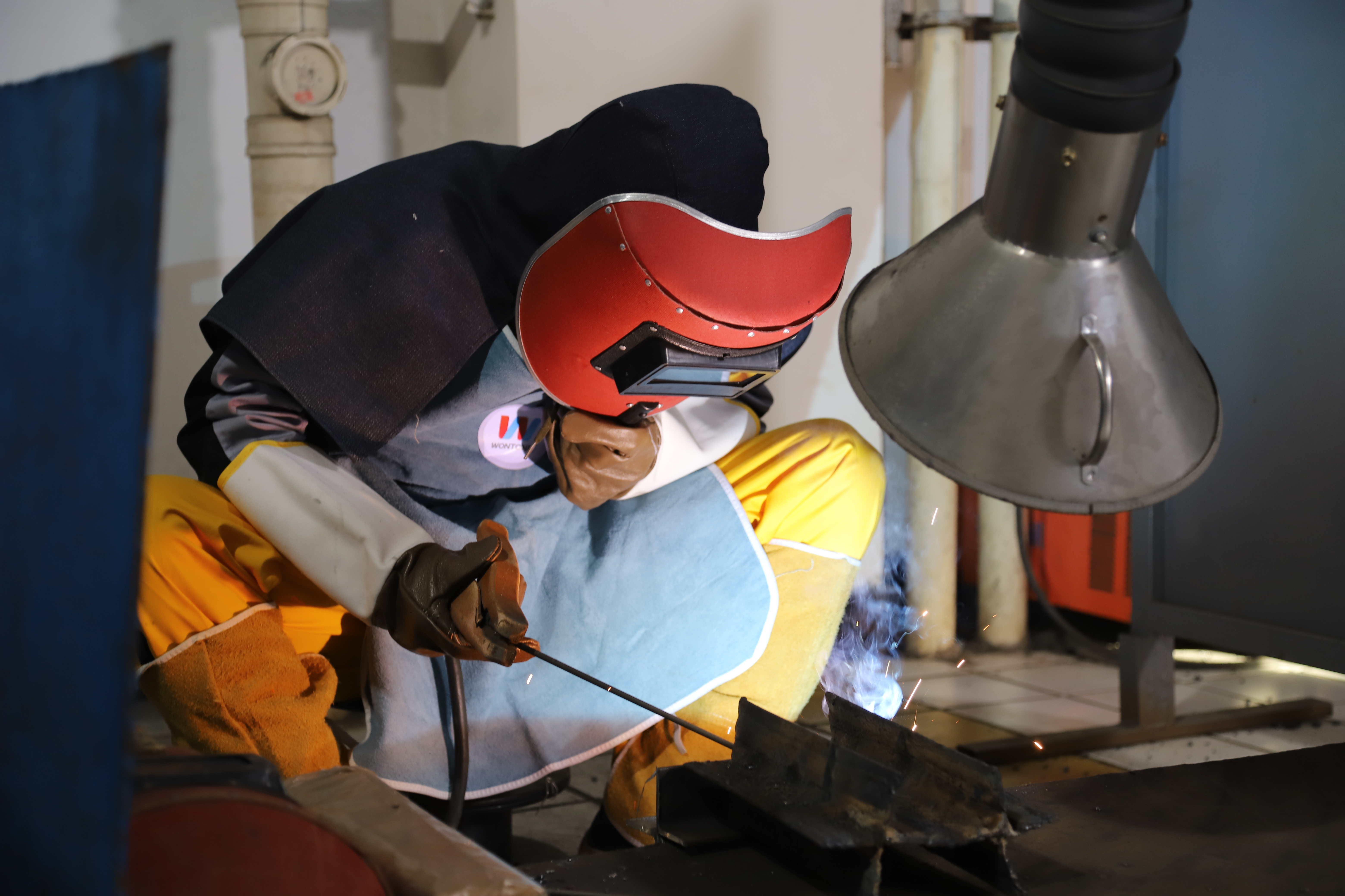 焊工证如何考取,焊工证去培训学校办理吗