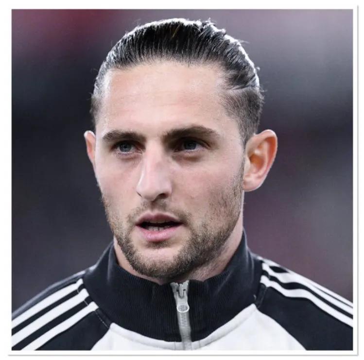 转会消息：切尔西阿森纳曼联巴塞罗那国米多特蒙德大巴黎尤文