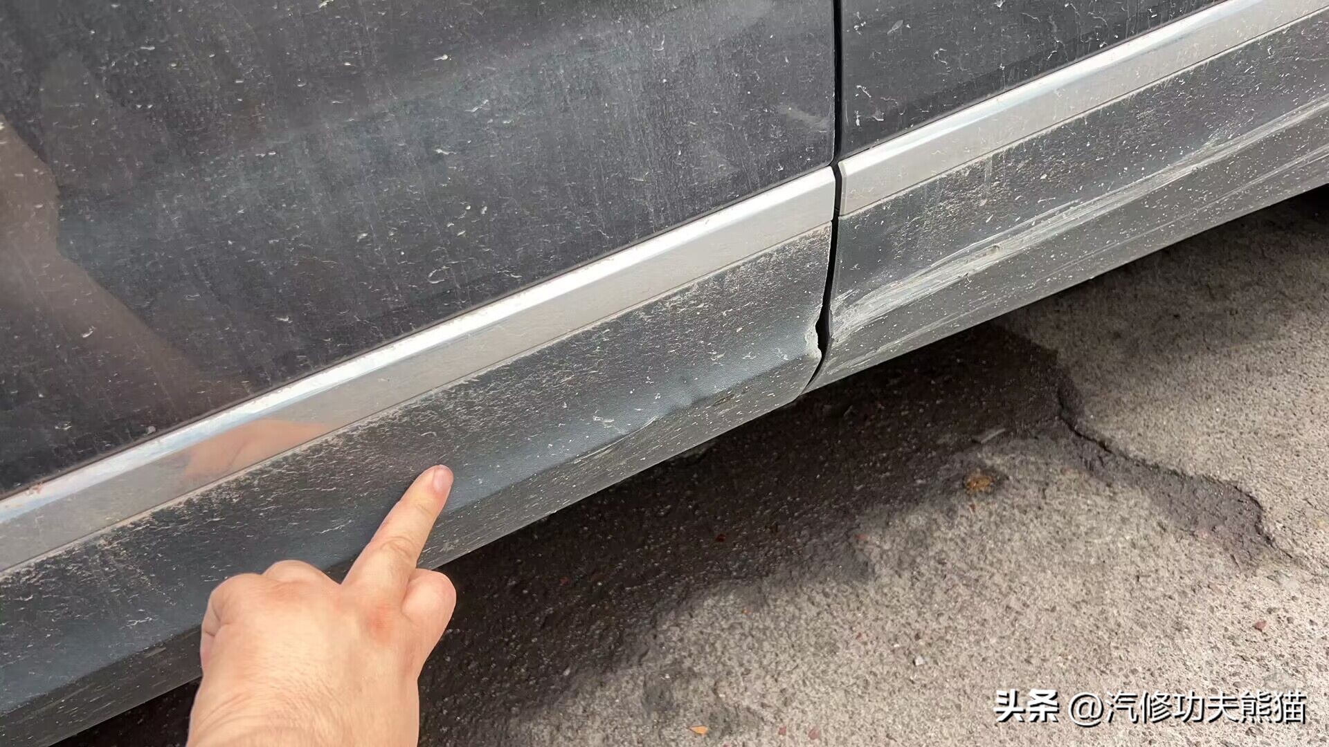 探岳后门刮蹭一点补漆多少钱,一汽大众探岳小划痕怎么处理