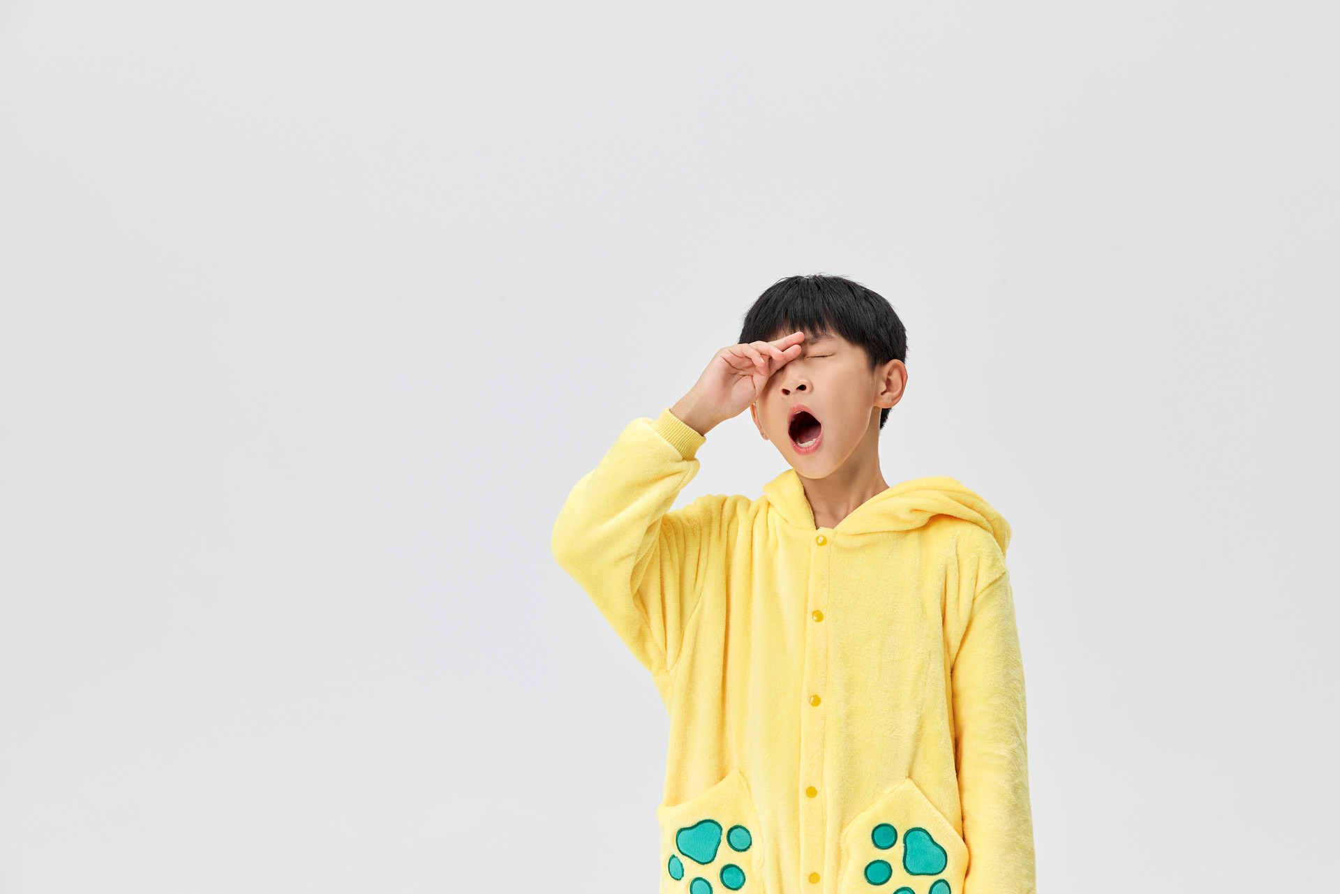 小孩迷上网游怎么办,孩子痴迷游戏家长如何教育