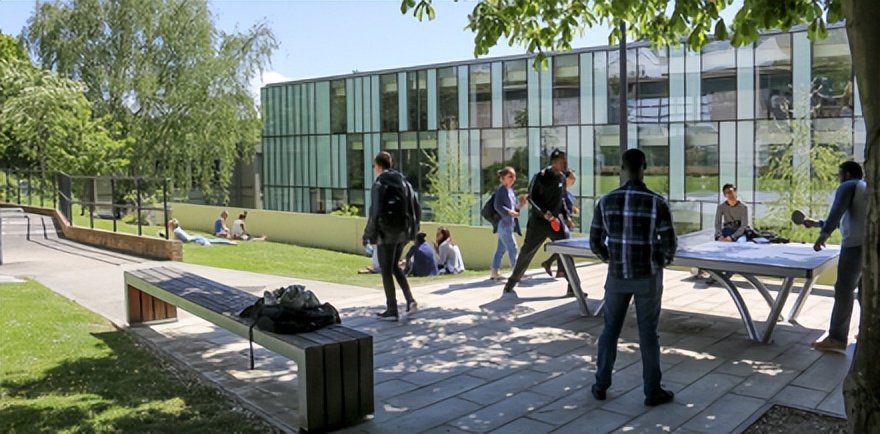 英国伦敦金斯顿大学名校探访,金斯顿大学在哪