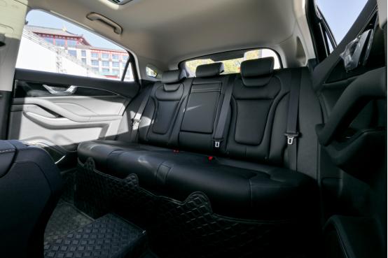 踏青自驾游最好的车,踏青千里马