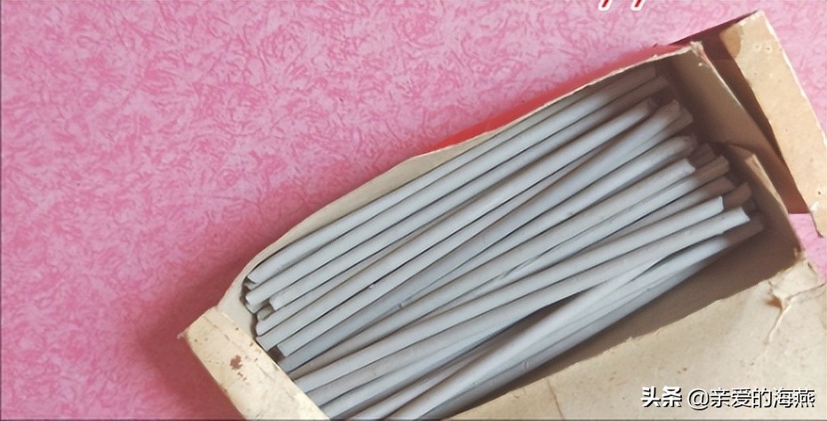 80后小时候的文具图片,80后小时候用的铅笔盒