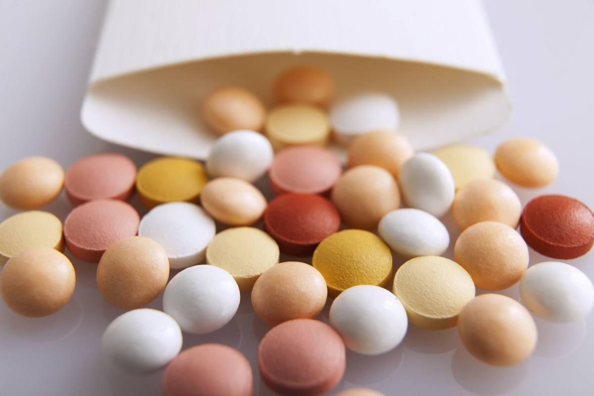 骨质疏松多长时间查一次骨密度,骨质疏松骨密度减少吃什么药