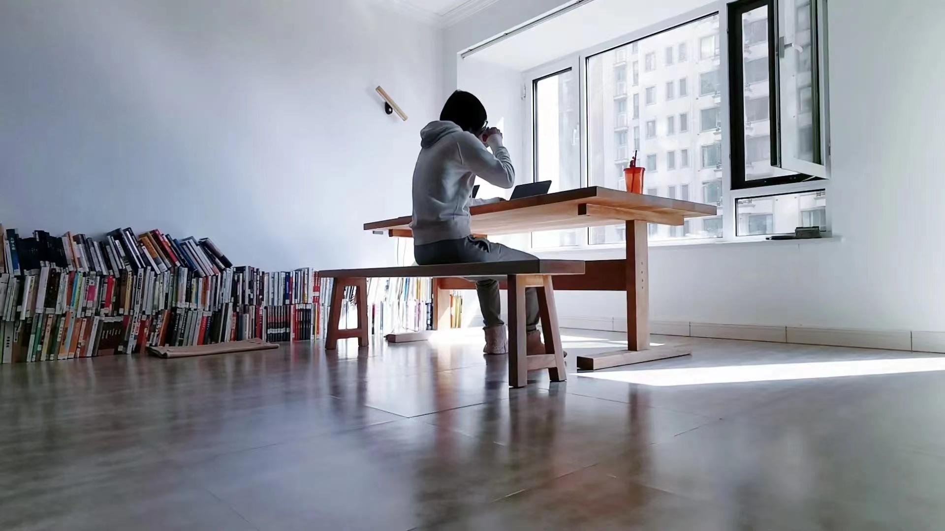 那个坚持“不消费”的断舍离女孩,捡蔫菜、蹭朋友,如今怎样了?