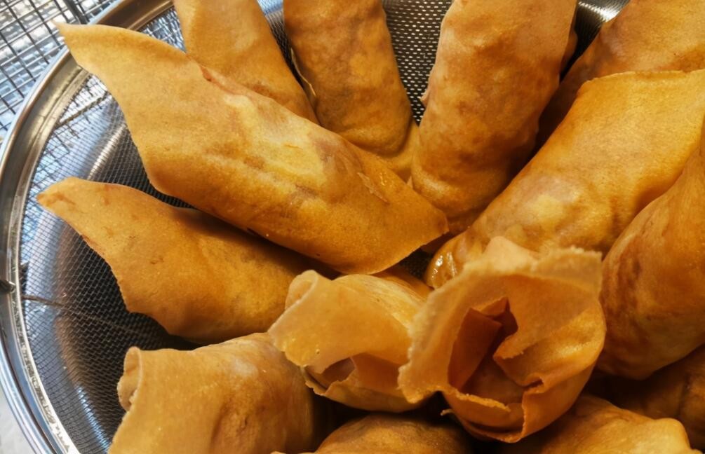 天津最好吃的小吃排名前十名,煎饼果子是天津的特色小吃