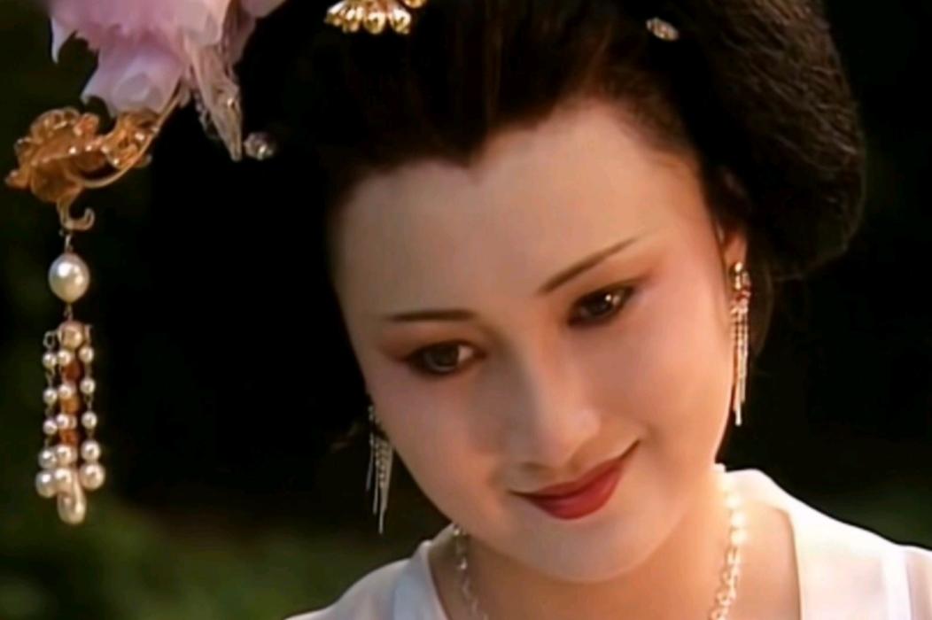 历史上真实的杨玉环身高体重,杨玉环的身高体重历史有记载吗