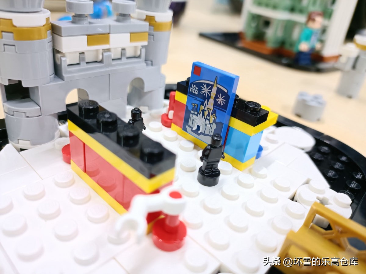 乐高迪士尼城堡开箱拼装视频,乐高迪士尼新款城堡开箱