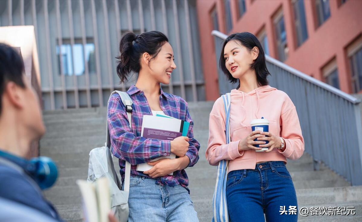 广东大姐晒女儿韩国留学伙食，意外火了，网友：学费15万就吃这？