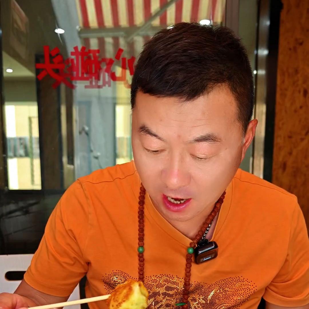 老店特色狗不理包子,中华剧院附近狗不理包子