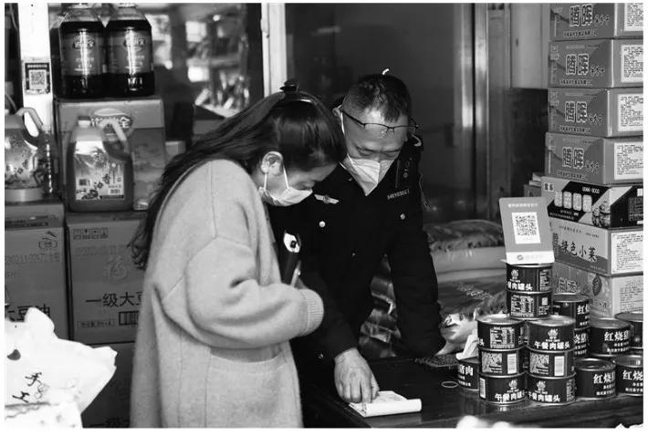 买了15元的商品索赔5000元合理吗,买10元酱油