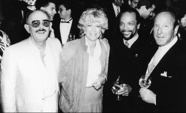 马格利特的作品,马格利特作品光之帝国