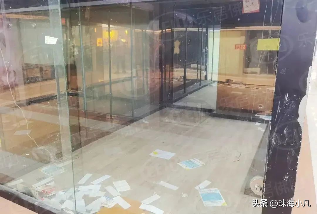 空置！变卖！免租金也没人租！昔日的购物天堂，未来路在何方？