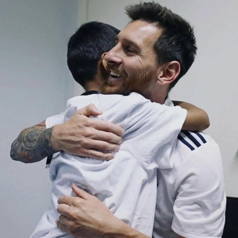 梅西到底是个怎样的人呢？