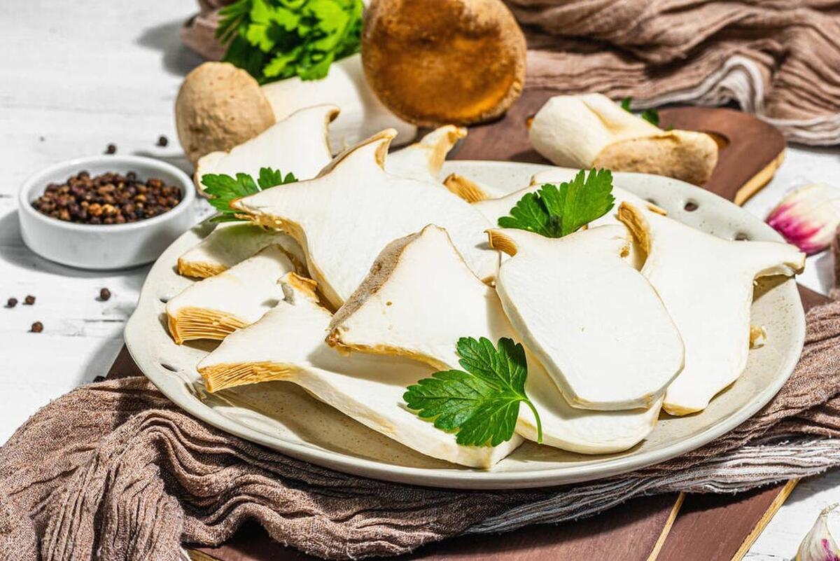 种植10000袋平菇利润,平菇玉米芯种植成本与利润计算