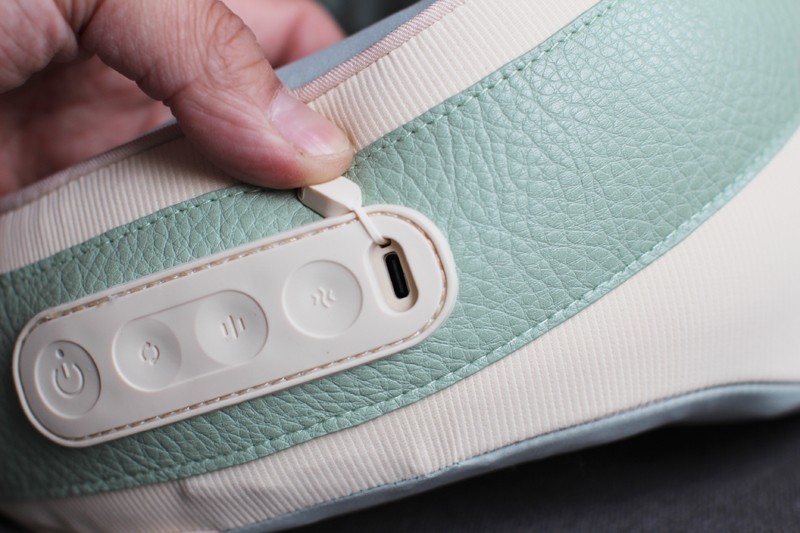 是不是智商税？说一说siaasoo象术颈椎按摩器