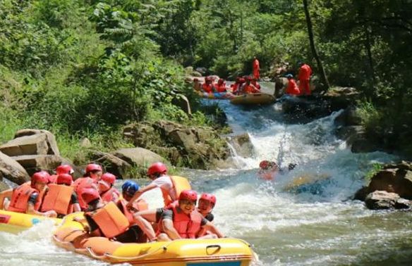 尧山天河漂流几个人一个船,豫西大峡谷漂流和尧山漂流对比