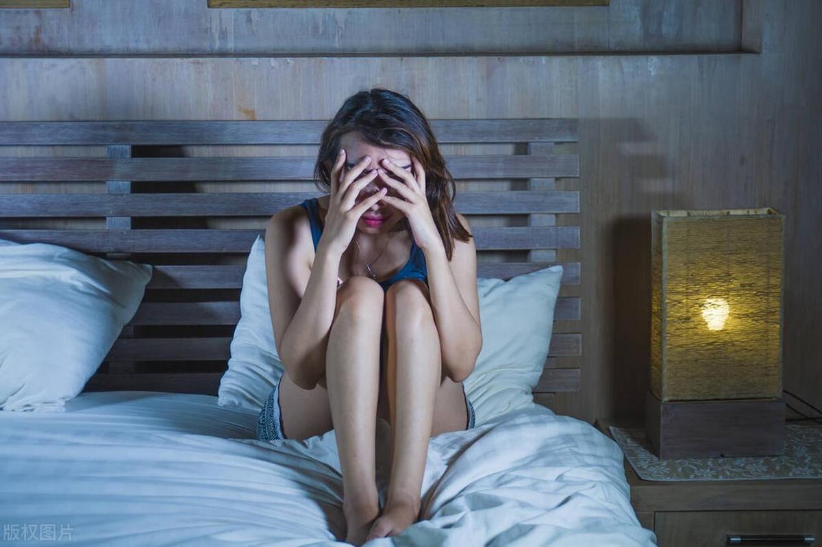 女性到了夜晚放屁多怎么回事,女人放屁多是什么原因怎么治疗