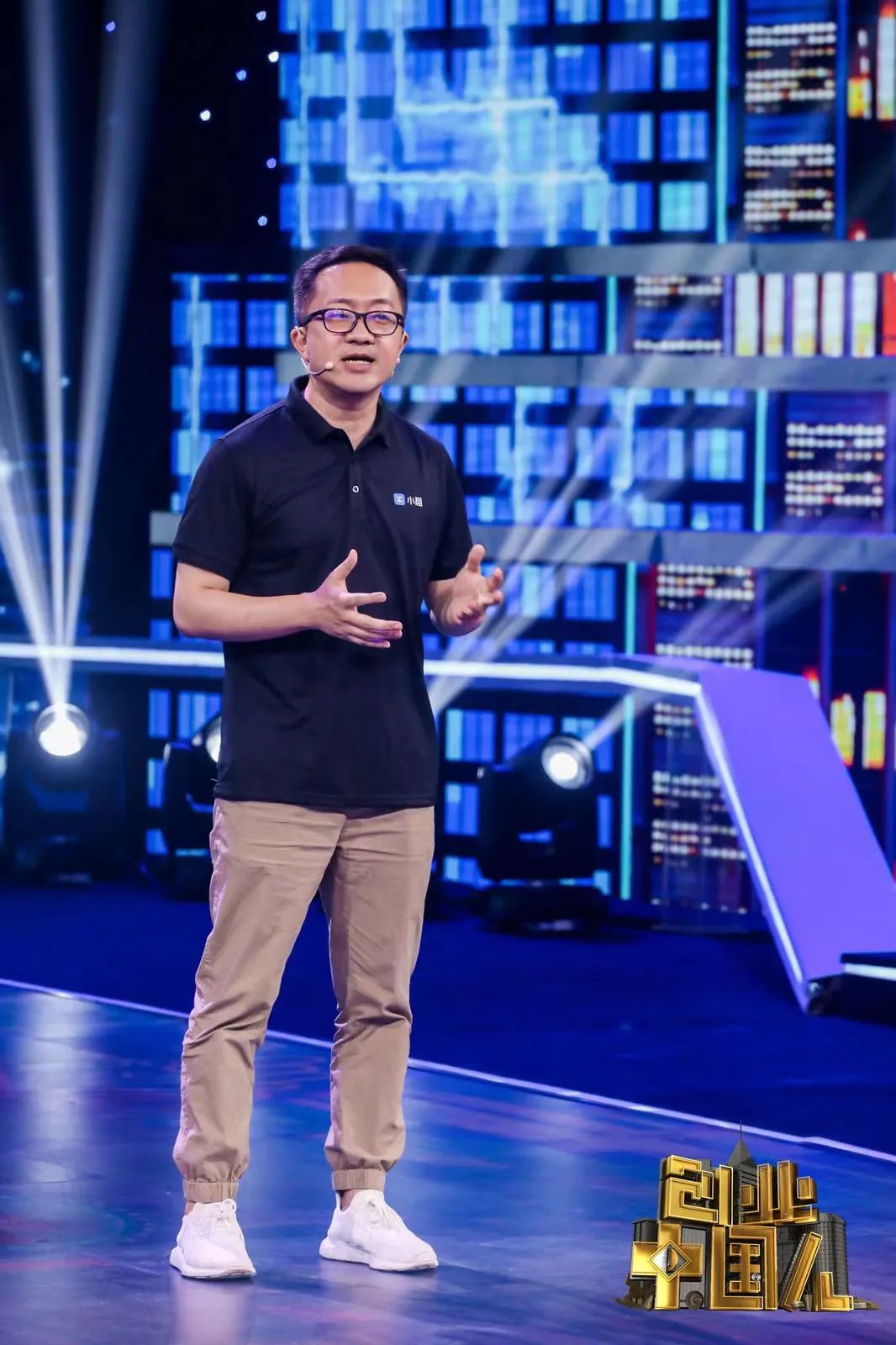 免押金办公设备出租公司,创业低成本租办公室