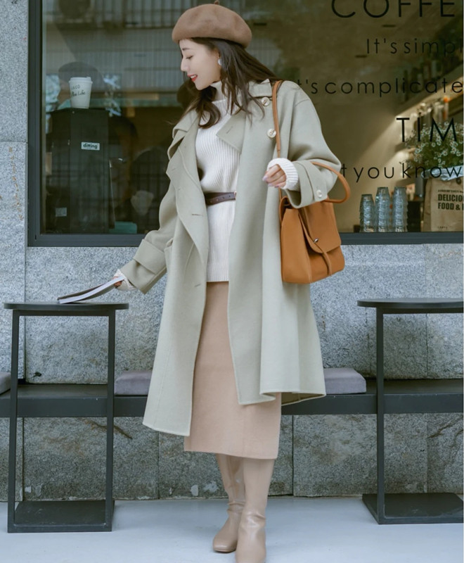 百搭小黑裤怎么搭都好看四季,不显胖的早春穿搭小黑裤