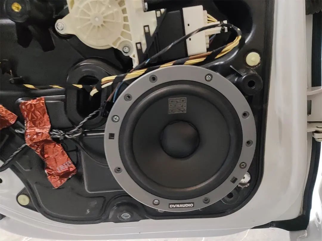 大众高尔夫音响丹拿改装效果,高尔夫1.4t改丹拿音响需要多少钱