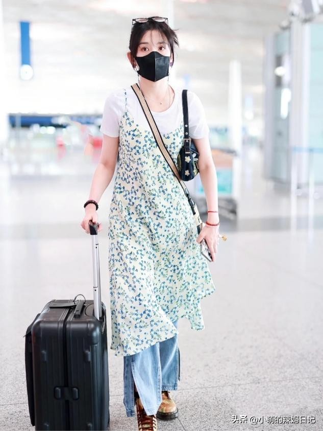 无袖背心裙怎样穿好看,背心裙怎么穿好看