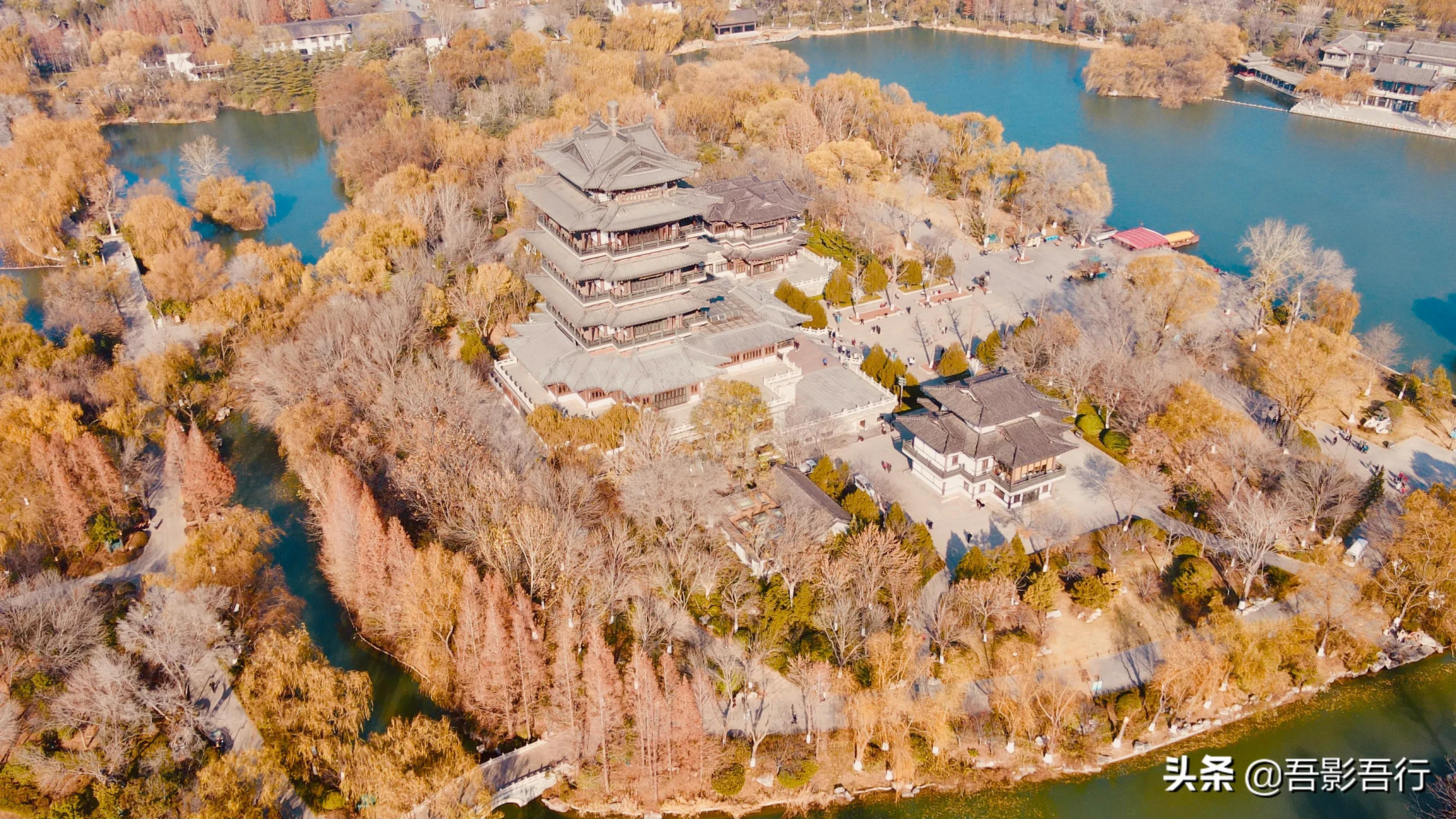 济南大明湖秋冬图片高清,初春大明湖美景图片