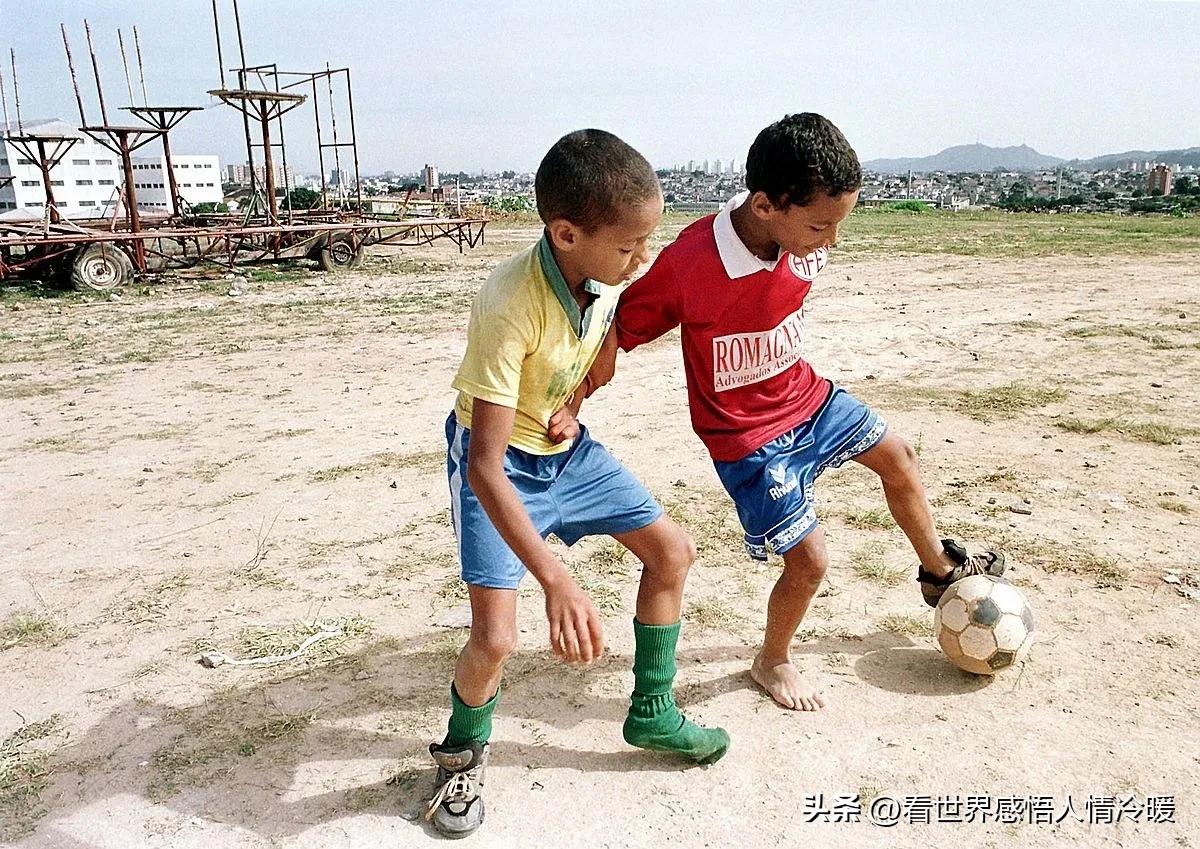 看完世界杯中国足球何去何从,14亿人踢不进世界杯