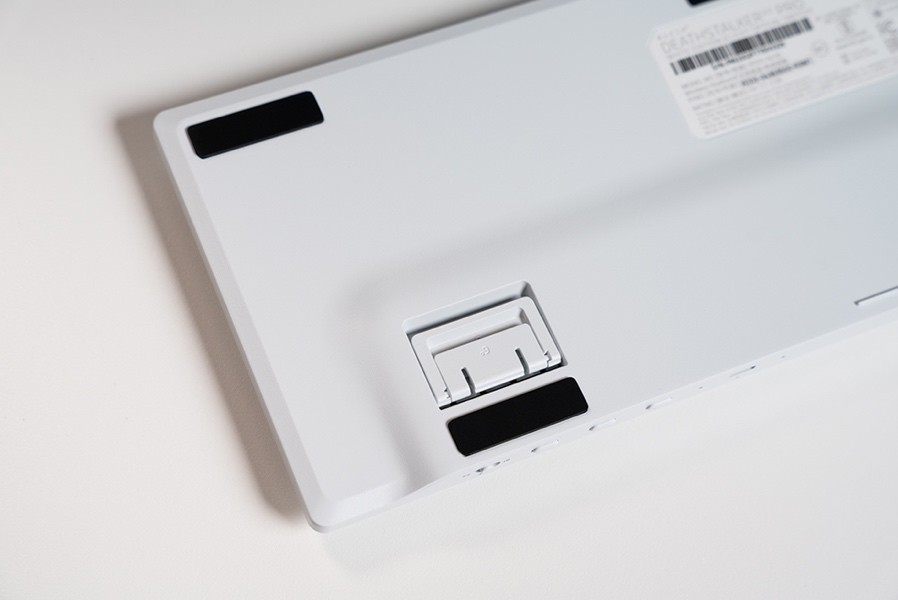 雷蛇噬魂金蝎v2无线版测评,雷蛇噬魂金蝎V2无线版