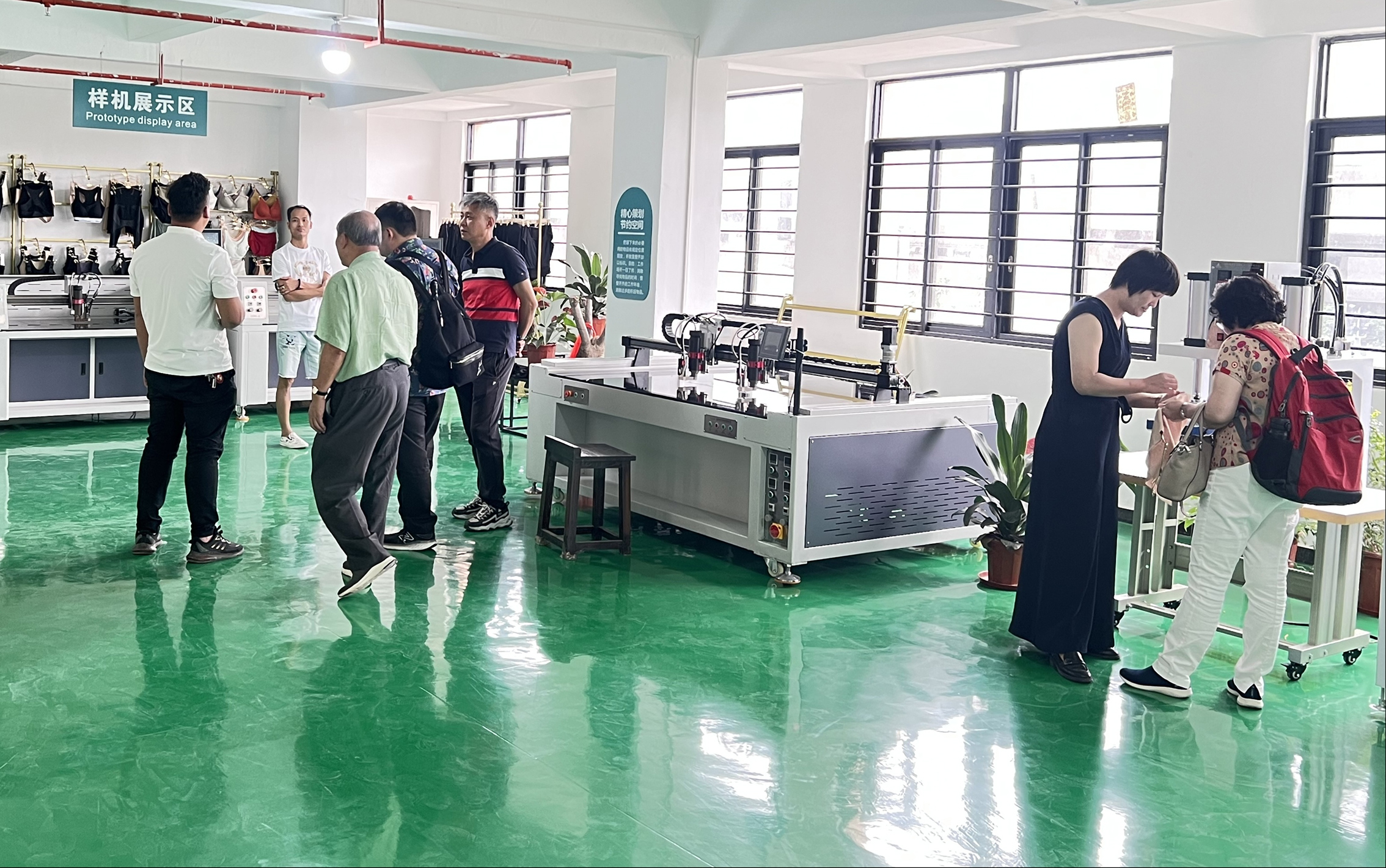 海外商家赴汕头考察“佐马自动化”