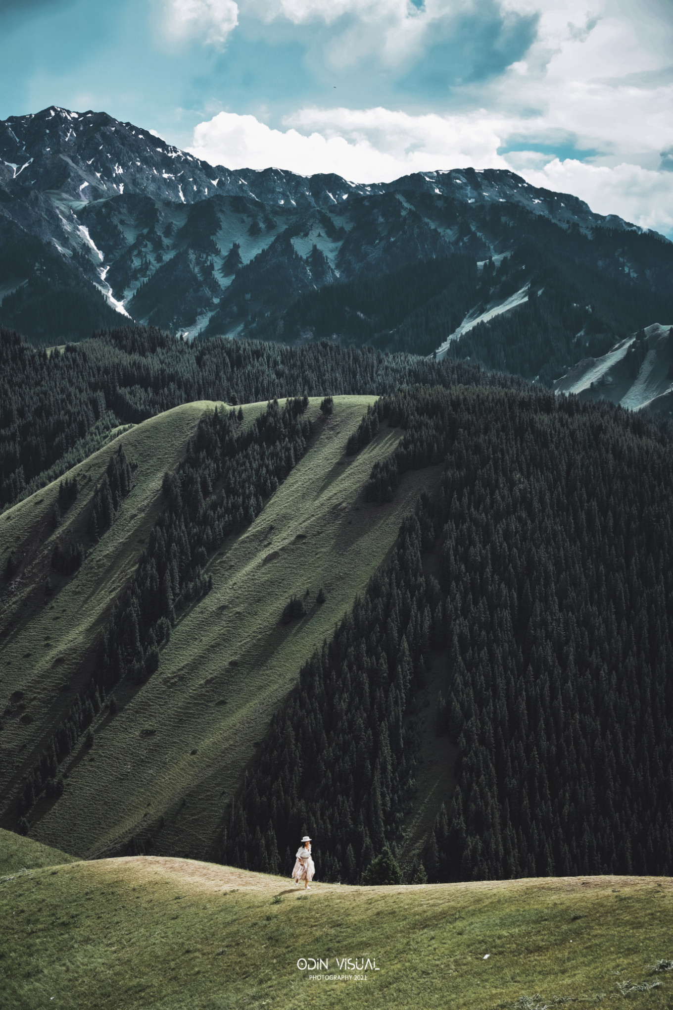 去新疆发现伊犁的美,世界之美尽在伊犁