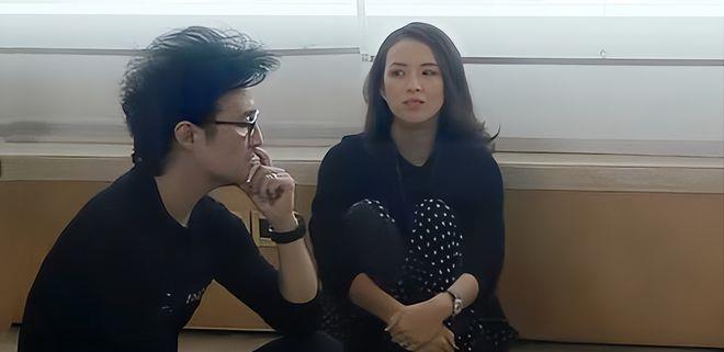 汪峰离婚后都不需要疗伤吗,汪峰离婚四次都分资产了吗