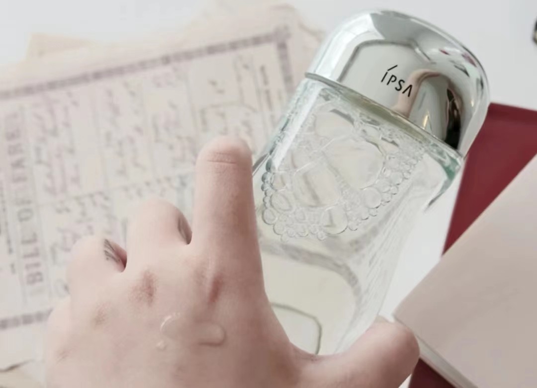 公认好用的四款大牌“精华水”，攒钱也要买一个，你打算入哪款？