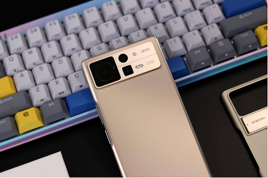 在国外爆火的国产手机,在国外火到爆的国产手机