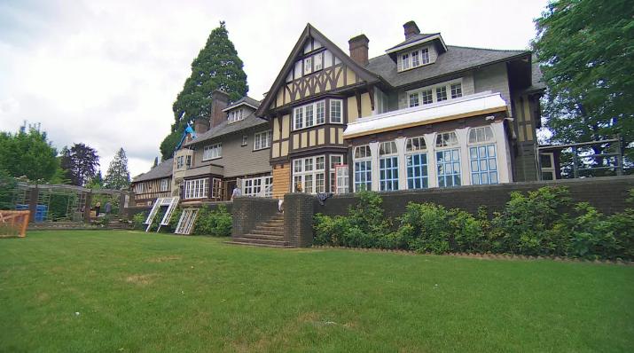 中国富豪在美被抓,中国富豪被楼市套牢多少钱