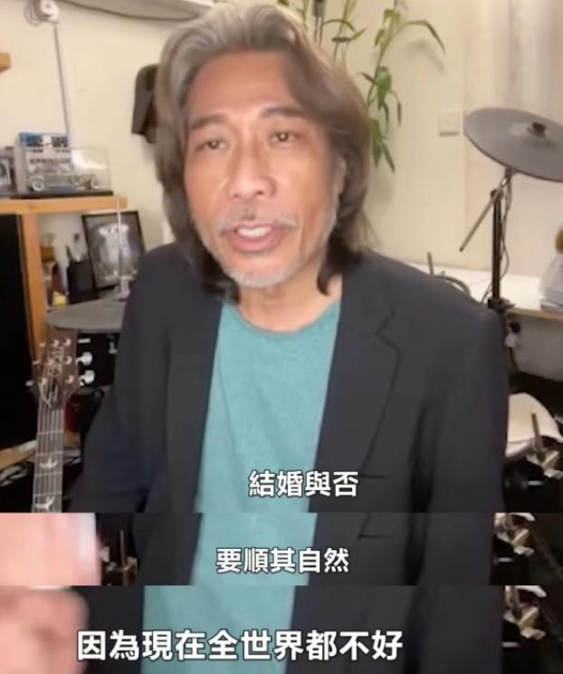 70岁香港摇滚教父夏韶声：情史胜过谢贤，与33岁女友只恋爱不结婚