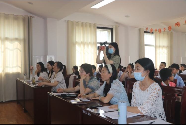 曾都区东关学校,曾都区英语比赛