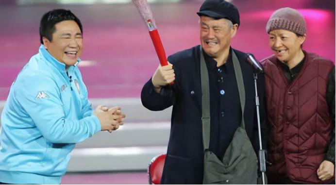 刘大脑袋和赵本山谈偷菜,大脑袋和赵本山的关系