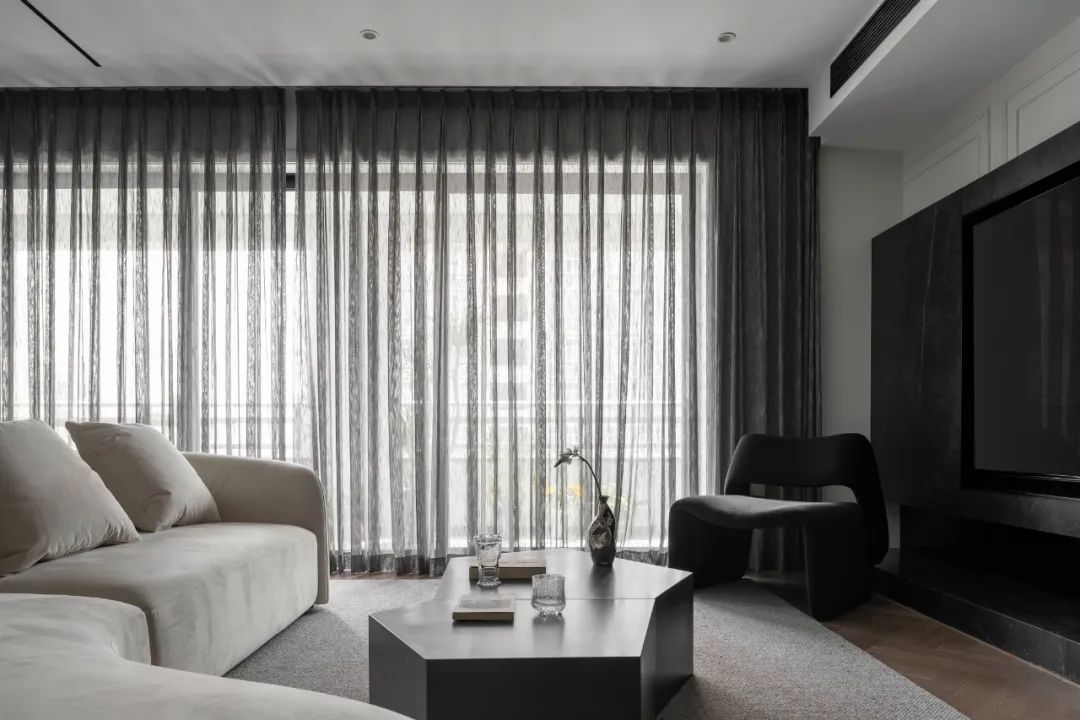 白色为主的客厅配什么颜色沙发图,客厅是白色的要选什么颜色的沙发