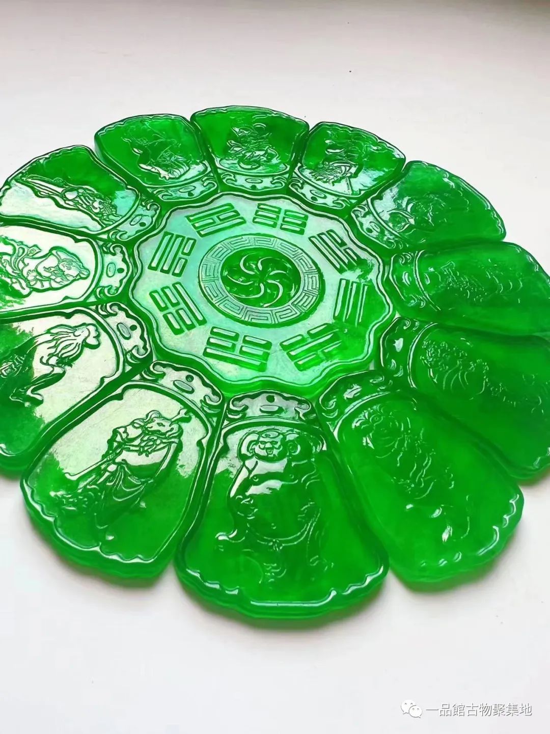 翠玉镯的鉴别方法,为什么翡翠手镯假货也有证