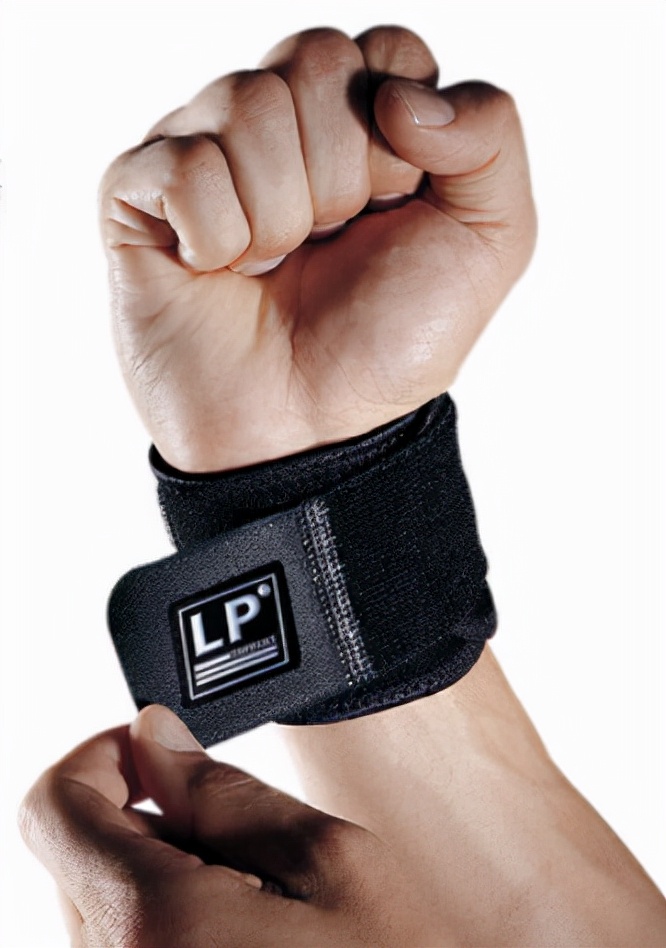 羽毛球运动护具排行榜,羽毛球保护膝盖的护具