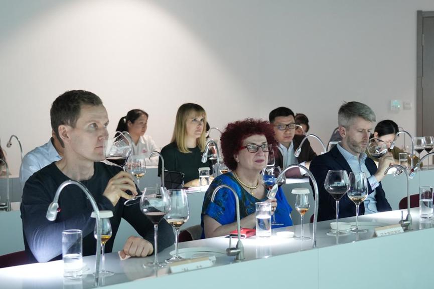 张裕访华贵宾用酒,张裕梅兰竹菊红酒