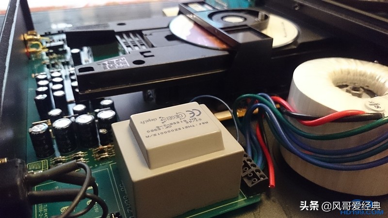 我用过近30台CD机，一定不要怀疑优质碟机在音响中的重要性