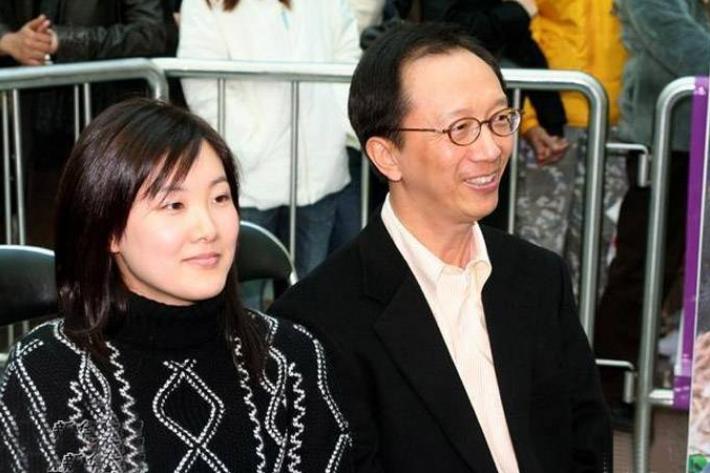 跳水女王伏明霞发福明显,跳水皇后伏明霞吉尼斯世界纪录