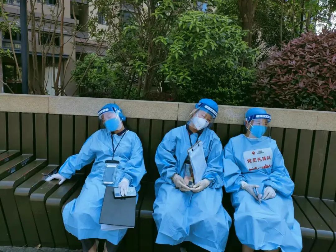 致敬鑫苑服务“摘星”人——昆山鑫都汇战疫先锋事迹