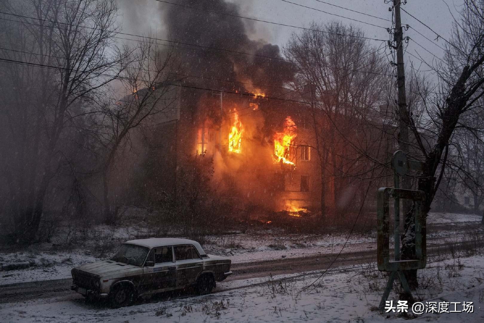 俄军打爆美军智能*弹炸**！巅峰决战！数百辆T-90坦克出动要击碎豹2